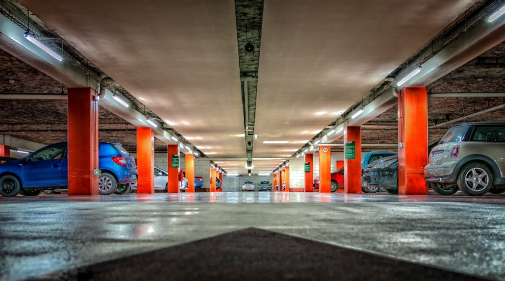 Une offre de stationnement : un parking souterrain de la ville de Lyon.